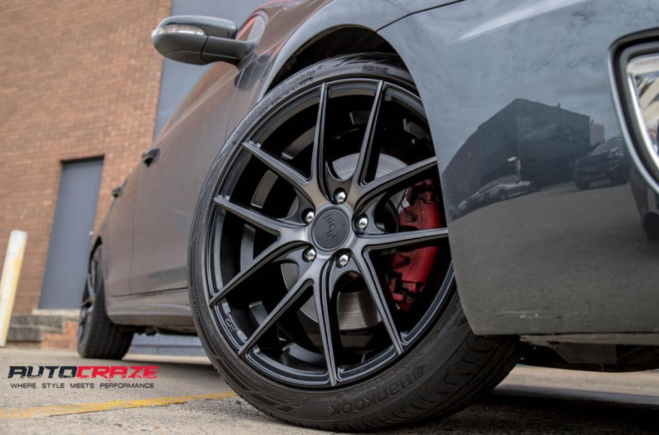 VOLKSWAGEN-GOLF-TARGA-BLACK---MACHINED-WITH-DOUBLE-DARK-TINT